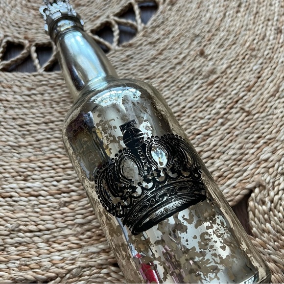 CROWN DECORATIVE BOTTLE - Picture 4 of 5